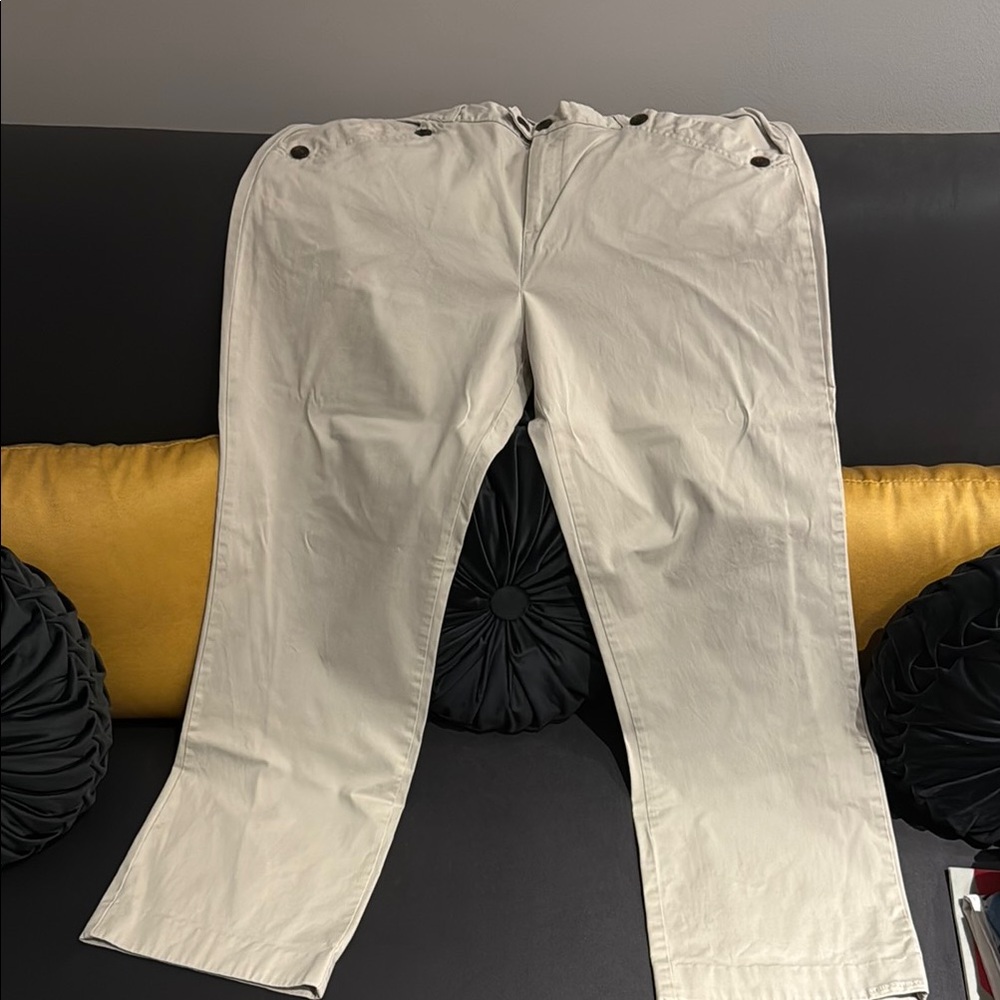 Women’s Beige Pants
